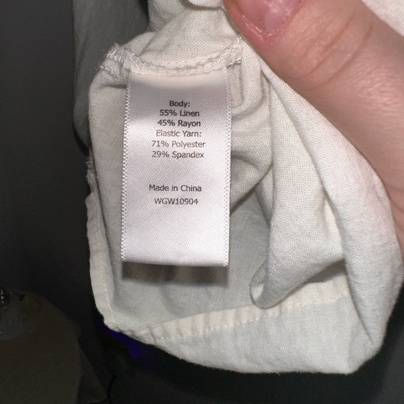 Market & Spruce Cream Ruffle Tank Top - Picture 4 of 7